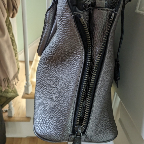 Tory Burch Robinson Gunmetal Pebbled Open Dome Satchel Bag with dust bag - Picture 6 of 11